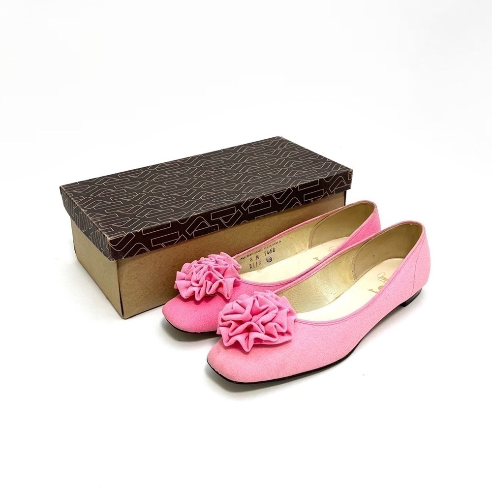 Vintage 1960s vegan pink fabric rosette flats - Picture 9 of 9